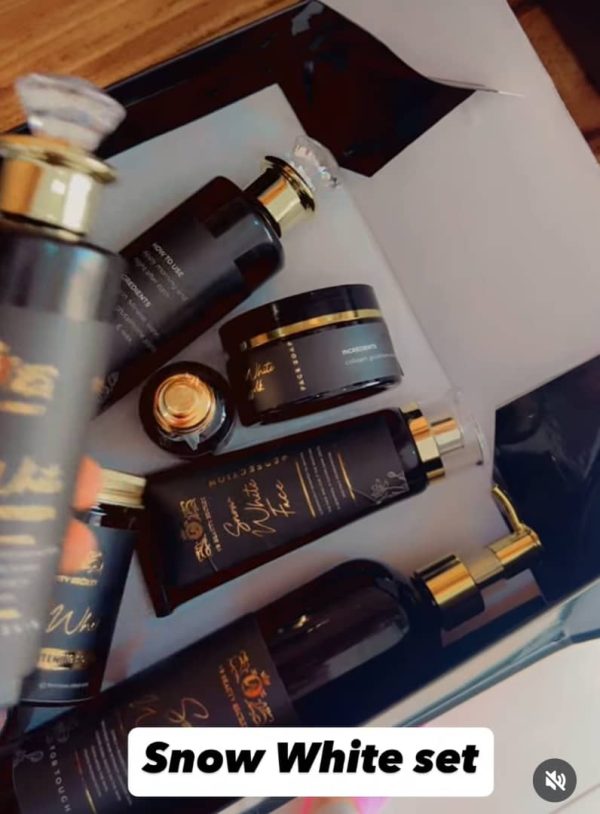 IMG-20250722-WA0037 Y. B. Secret Snow White